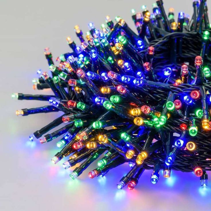 🌞 Luces Navideñas LED Solares – Ilumina sin cables ni enchufes ⚡